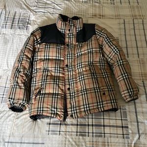 Burberry reversible beige down check jacket